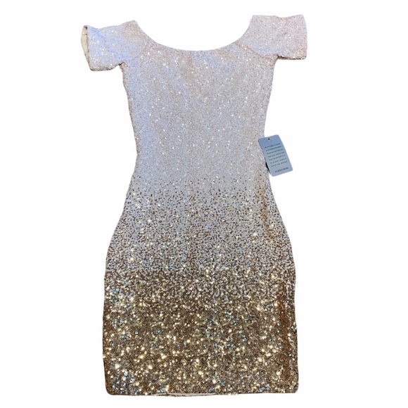 Dress the Population Dresses & Skirts - Dress The Population Ombré White & Gold Dress